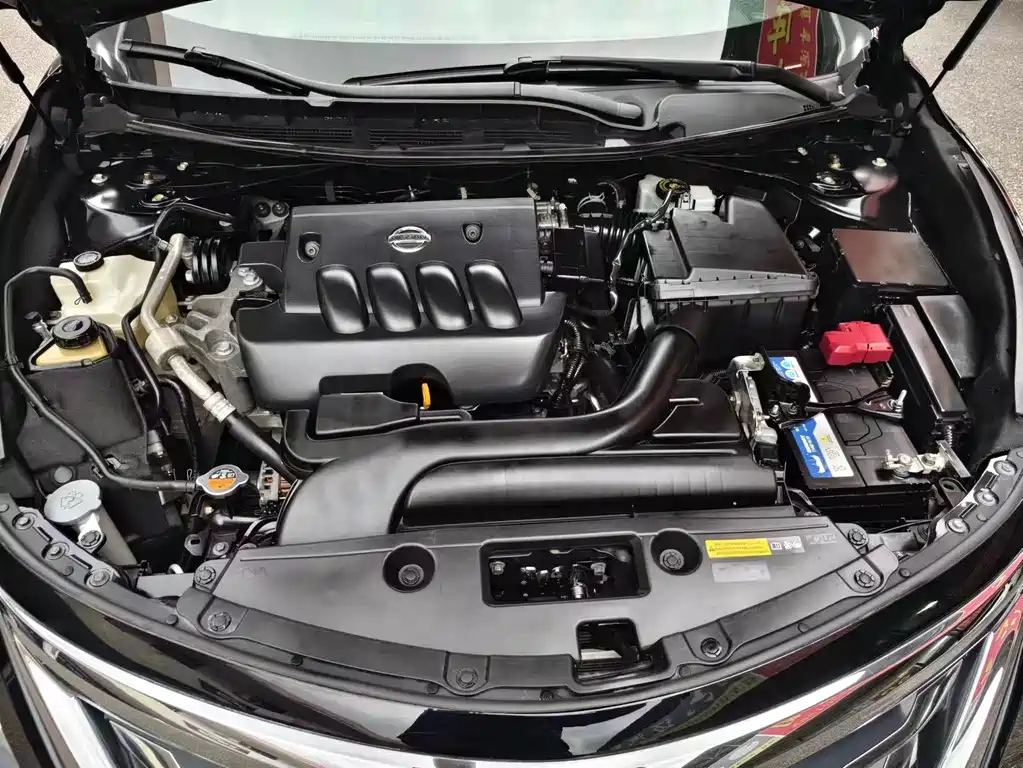 NISSAN TEANA 2016