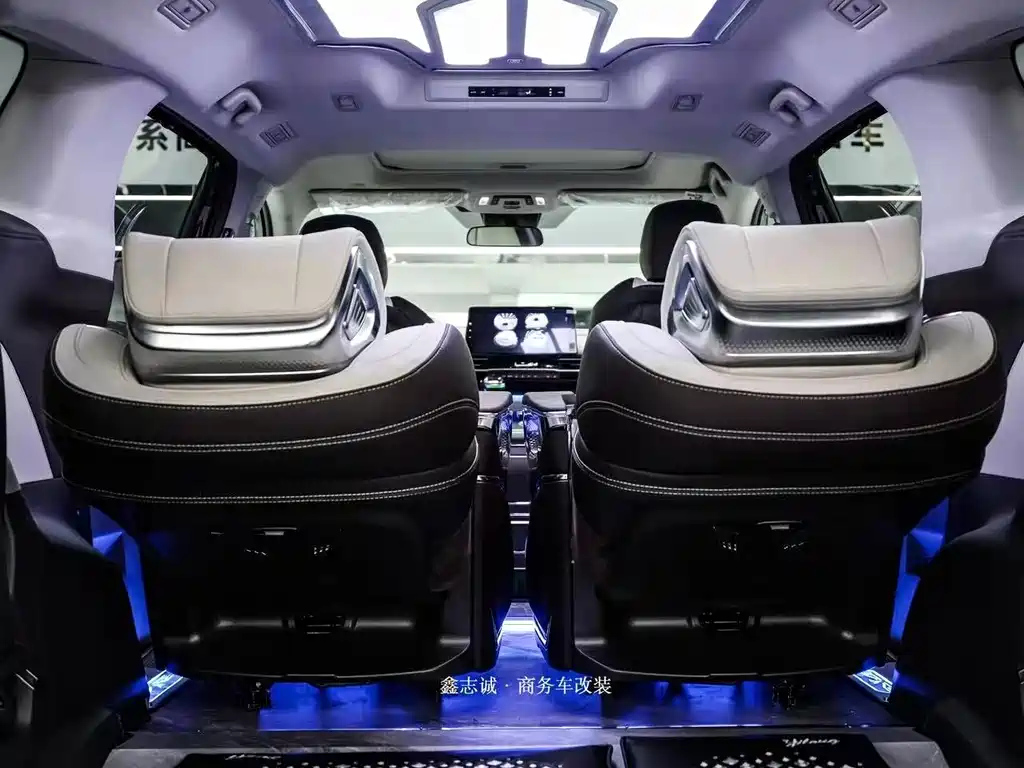 TOYOTA SIENNA SIENNA 2024