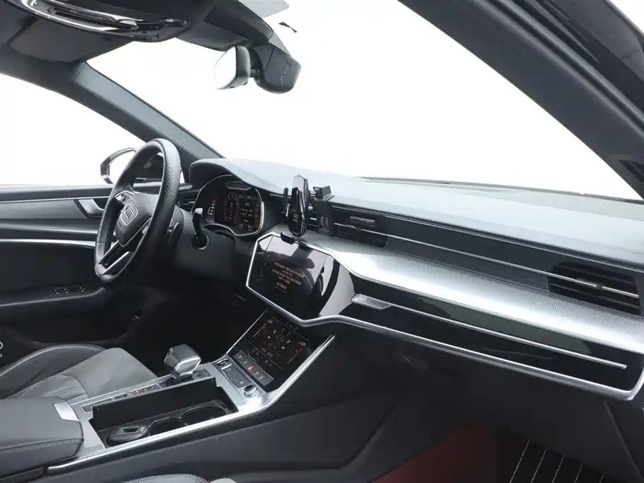 AUDI A6L 2022