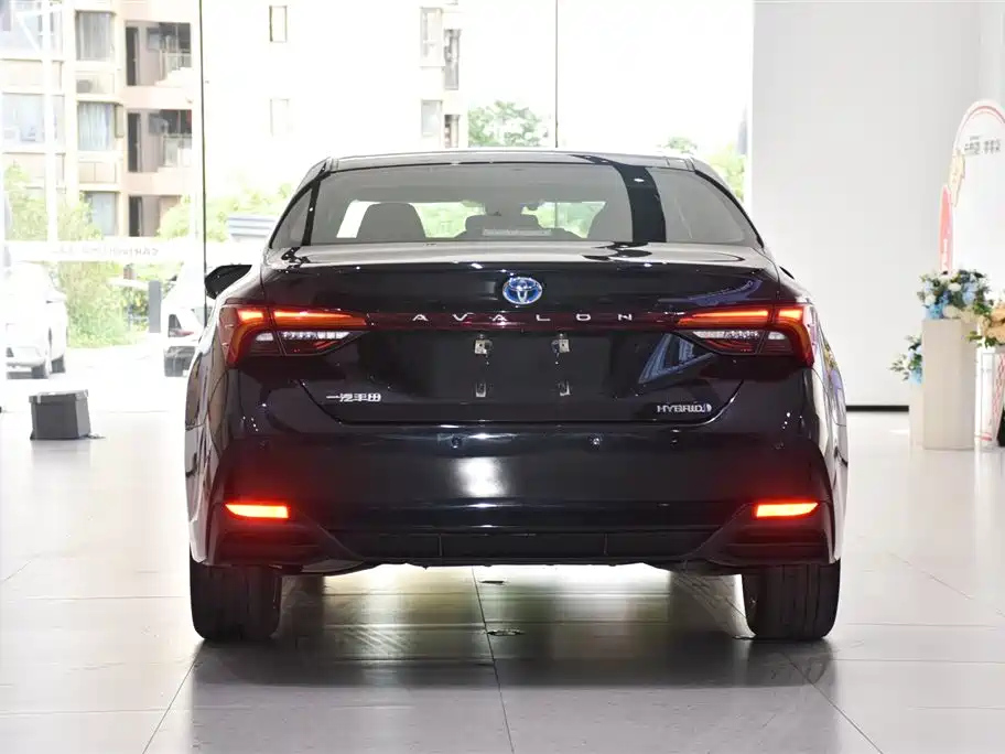 TOYOTA AVALON 2022