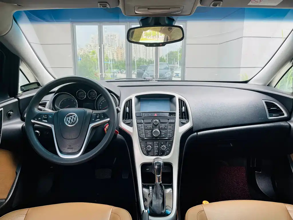 BUICK EXCELLE 2014