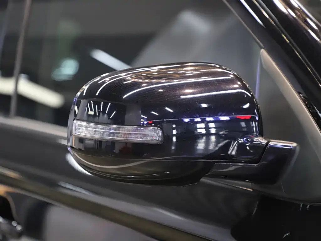 MITSUBISHI OUTLANDER 2023