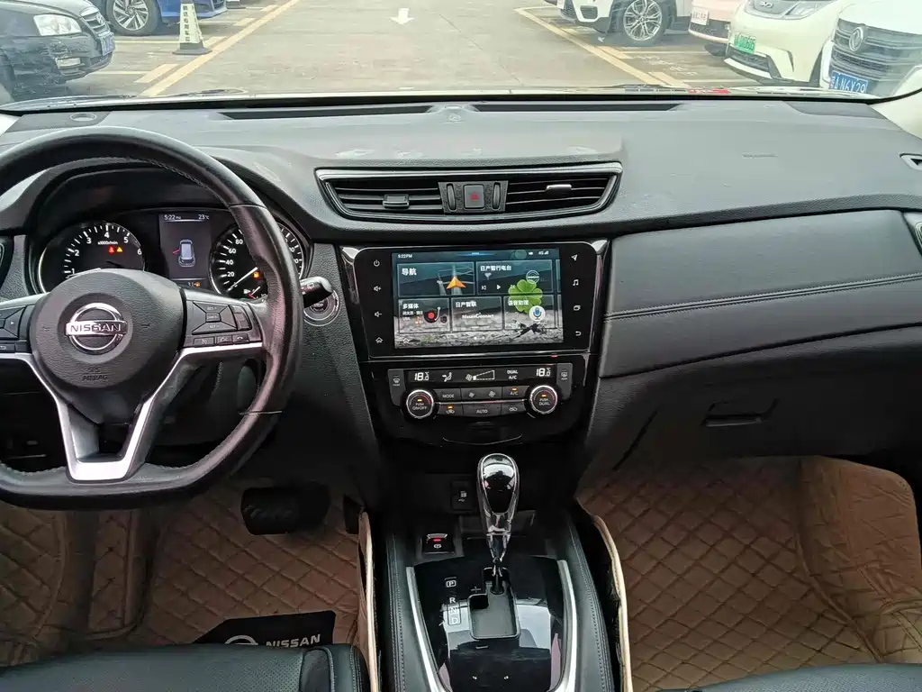 NISSAN X-TRAIL 2019