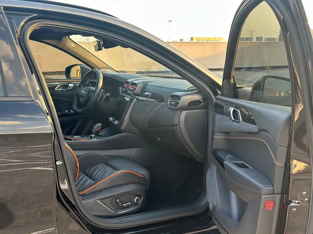 LYNK&CO 02 HATCHBACK 2022