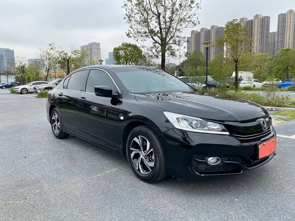 HONDA ACCORD 2017