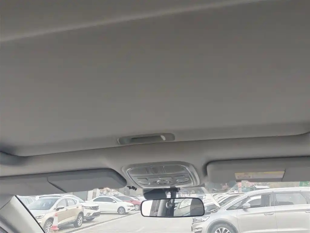 HAVAL H6 2015