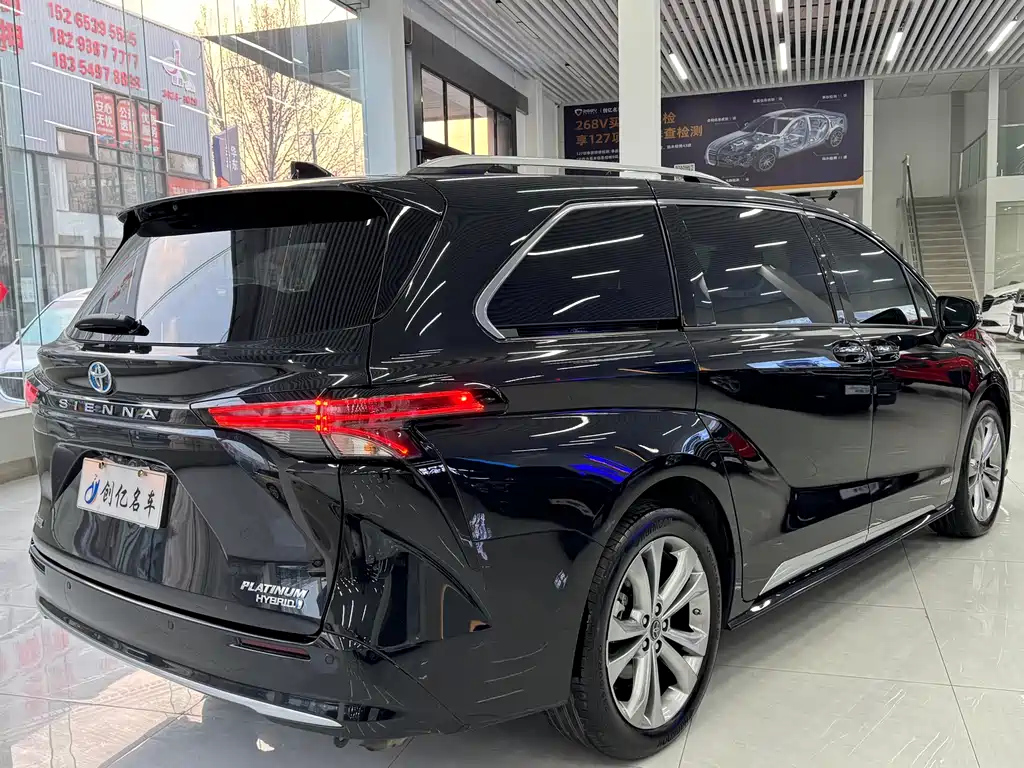 TOYOTA SIENNA SIENNA 2023