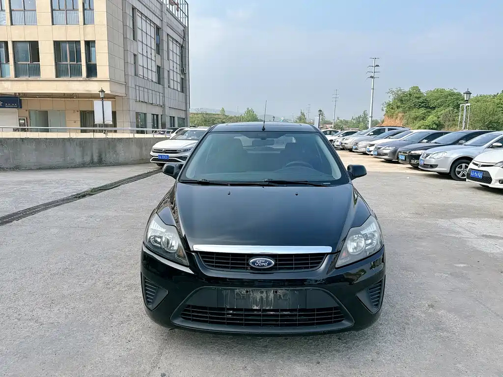 FORD FOCUS 2011