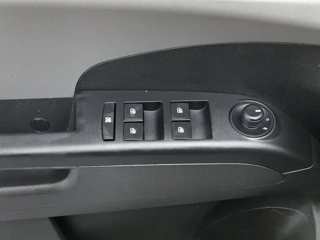 CHEVROLET OTHER 2012
