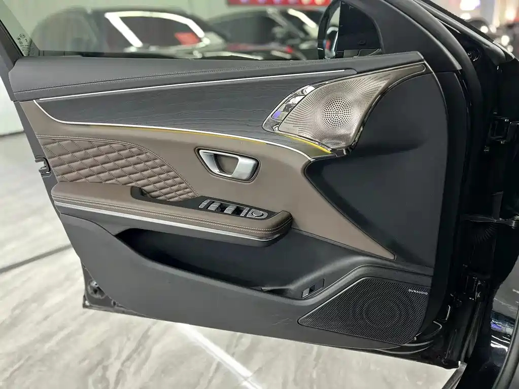BYD HAN 2023