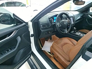 MASERATI LEVANTE  2018 YEAR 3.0T CLASSIC EDITION 2018