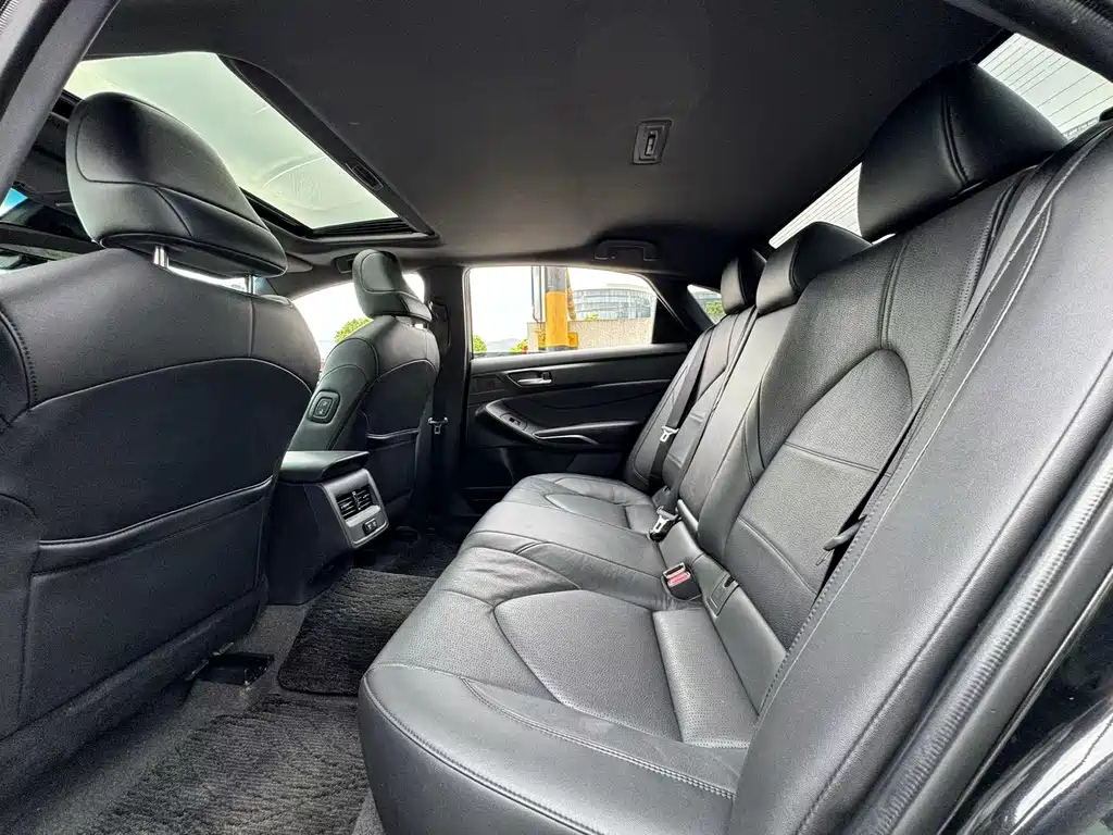 TOYOTA AVALON 2022