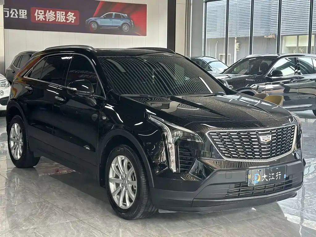 CADILLAC XT4 2021