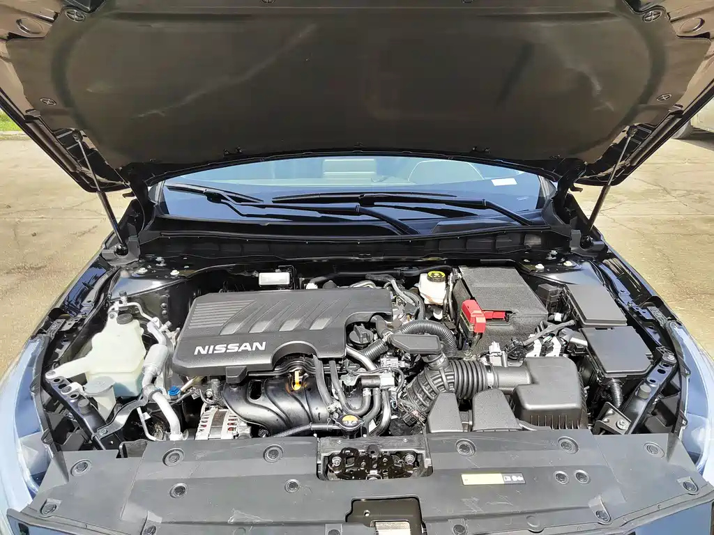 NISSAN TEANA 2022