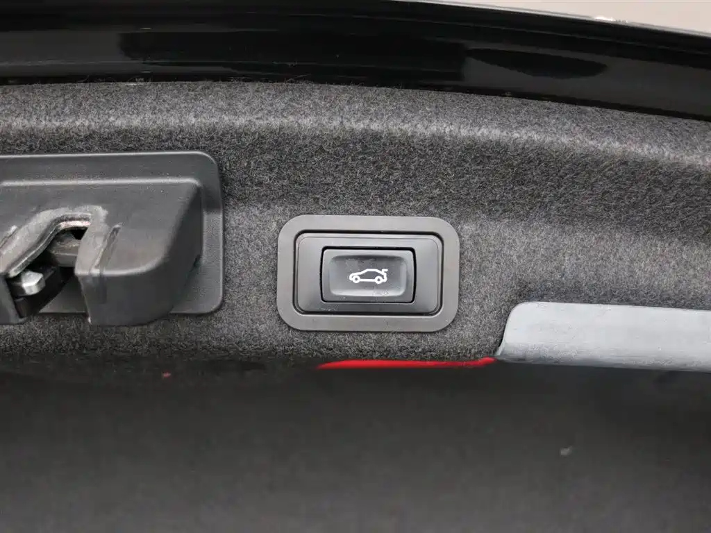 AUDI A6L 2021
