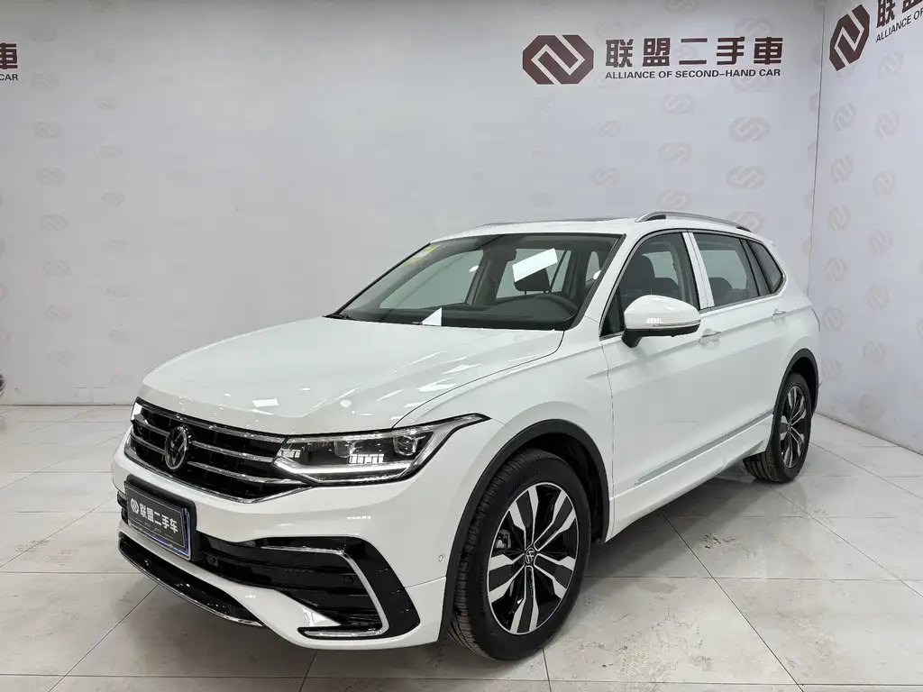 VOLKSWAGEN TIGUAN L 2024