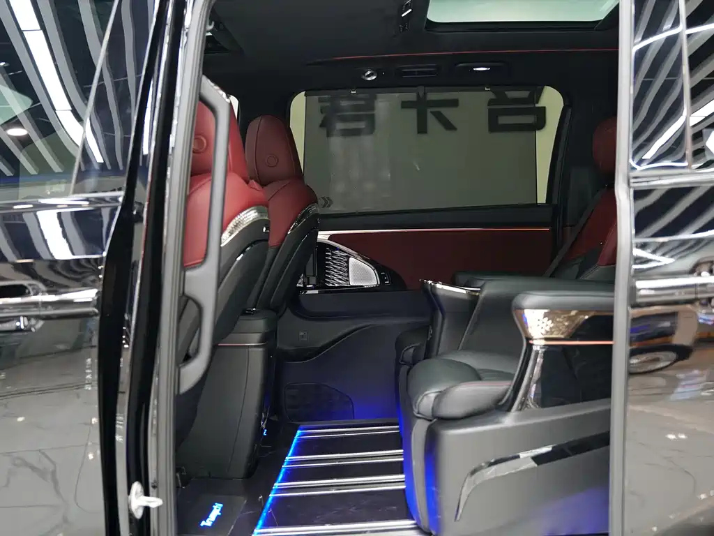 TRUMPCHI M8 2023