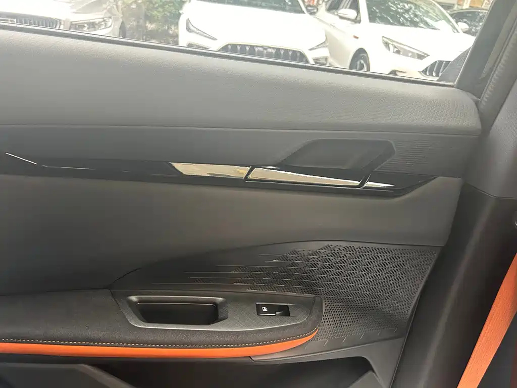 CHANGAN UNI-V 2023