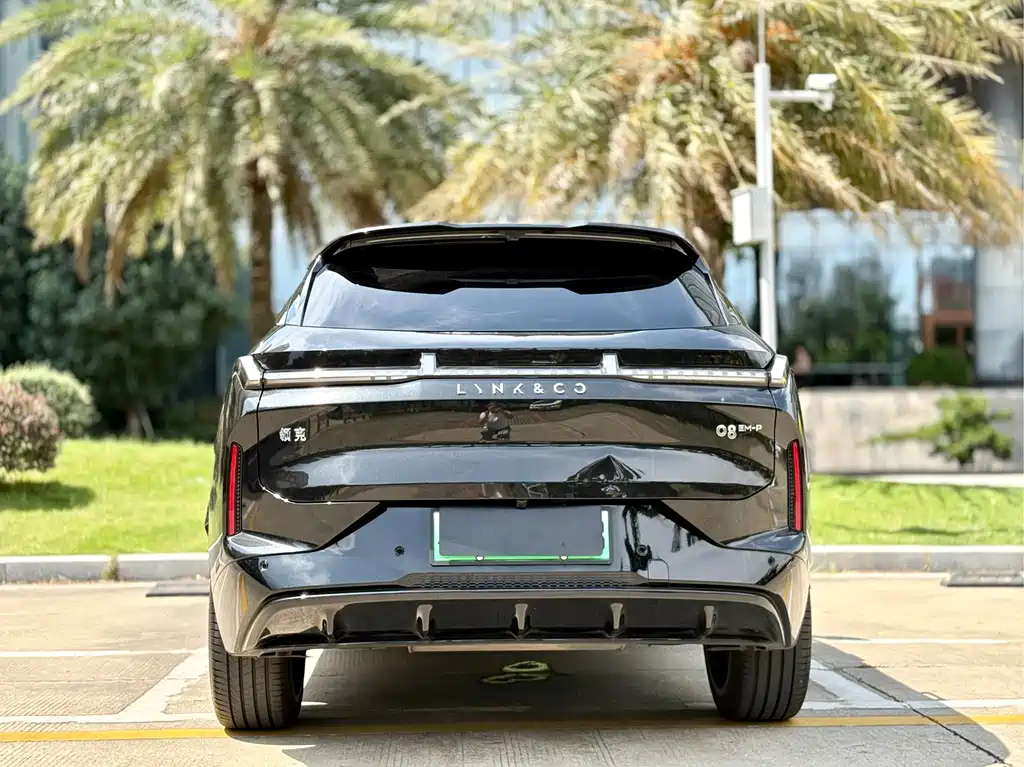 LYNK&CO 08 NEW ENERGY 2023