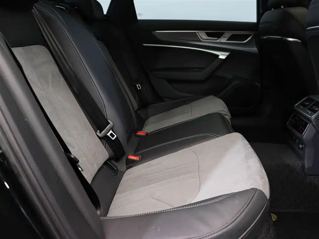 AUDI A6L 2024