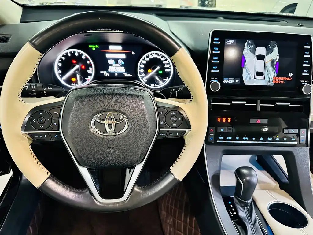 TOYOTA AVALON 2019