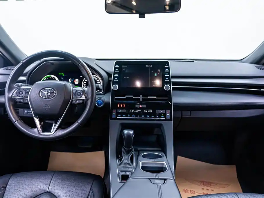 TOYOTA AVALON 2022