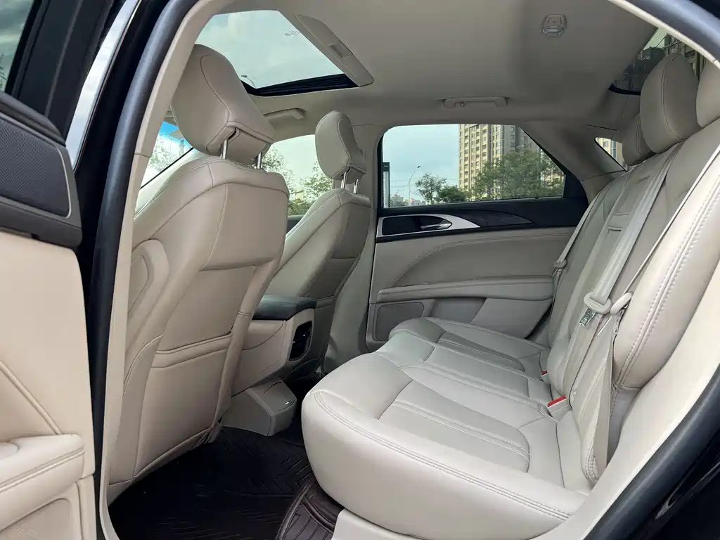 LINCOLN MKZ 2020