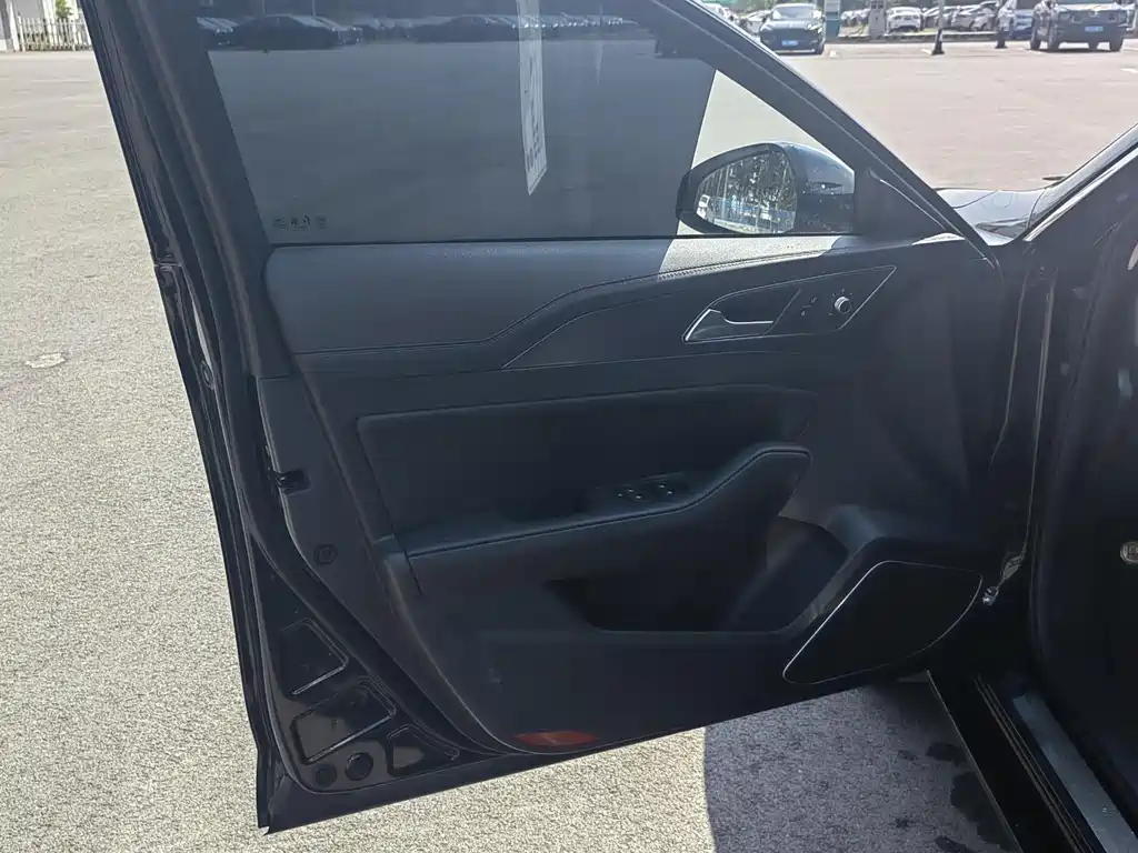 HONGQI H5 2022