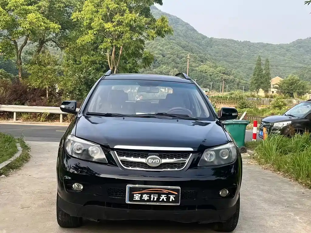 BYD S6 2013