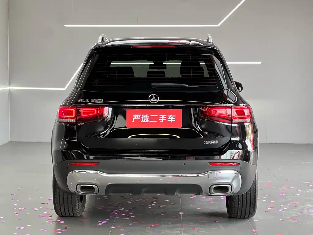 MERCEDES BENZ GLB 2022