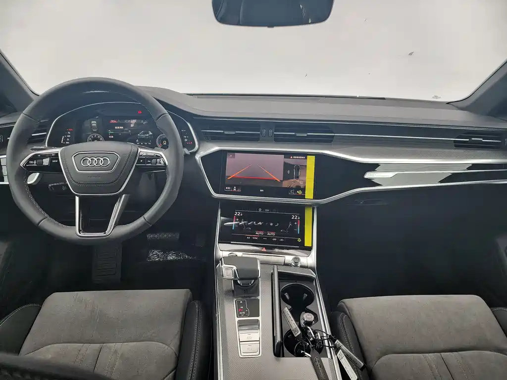 AUDI A6L 2024