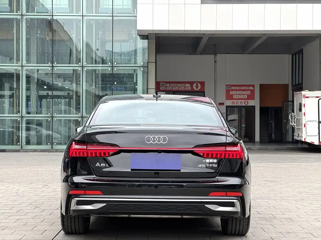 AUDI A6L 2024