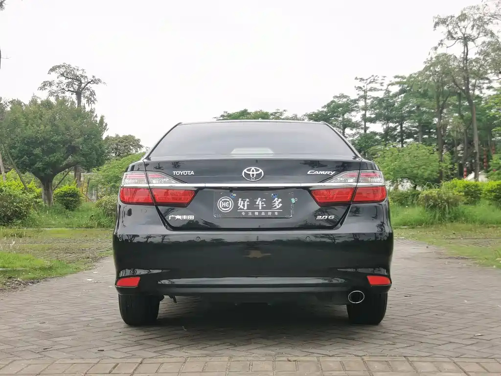 TOYOTA CAMRY 2016
