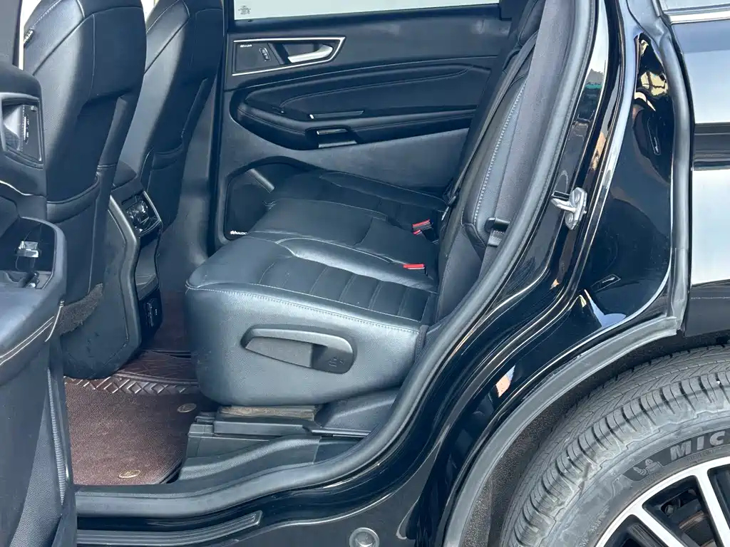 FORD EDGE 2020
