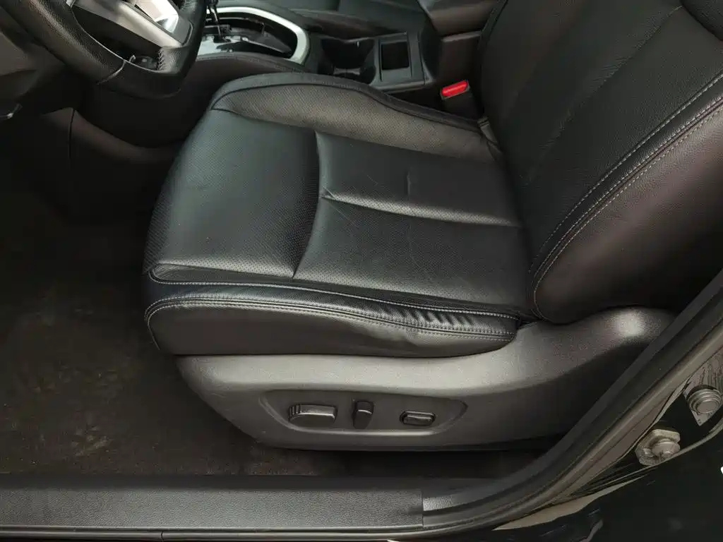 NISSAN X-TRAIL 2020