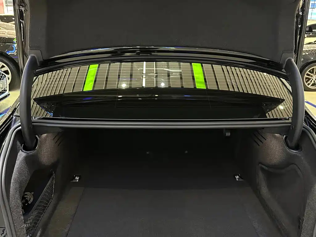 AUDI A6L 2023