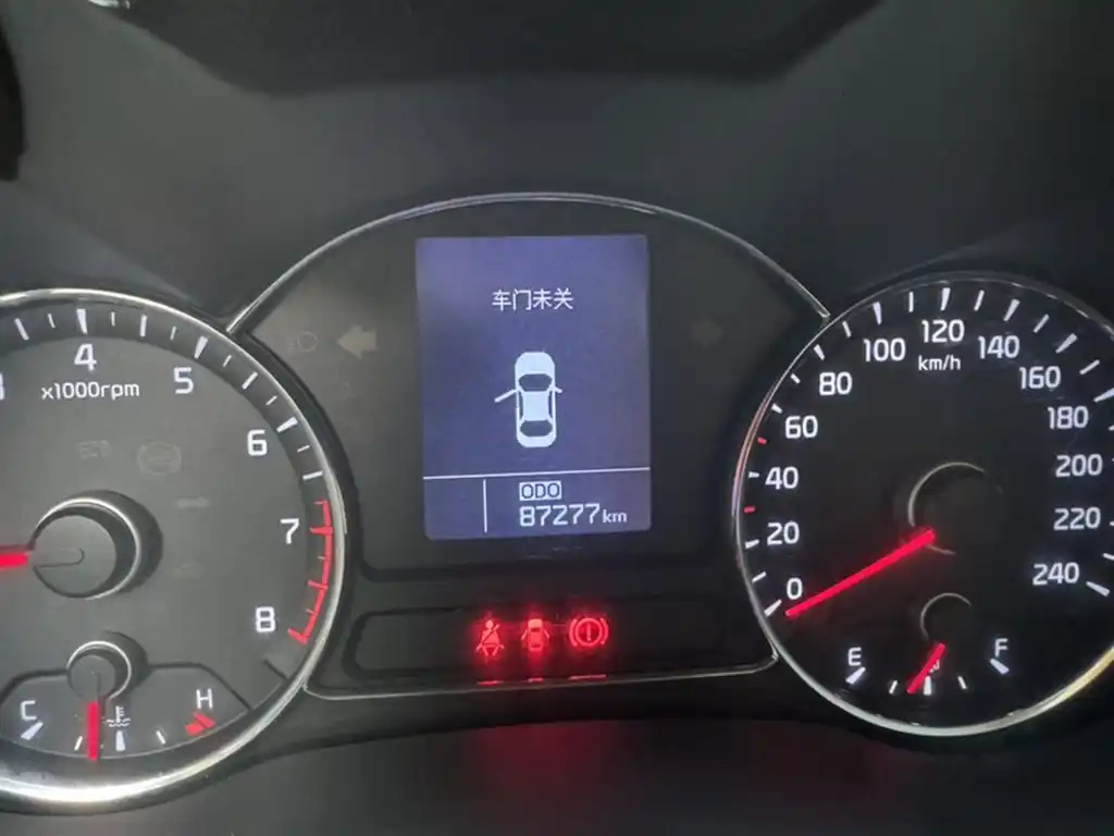 KIA K3 2015
