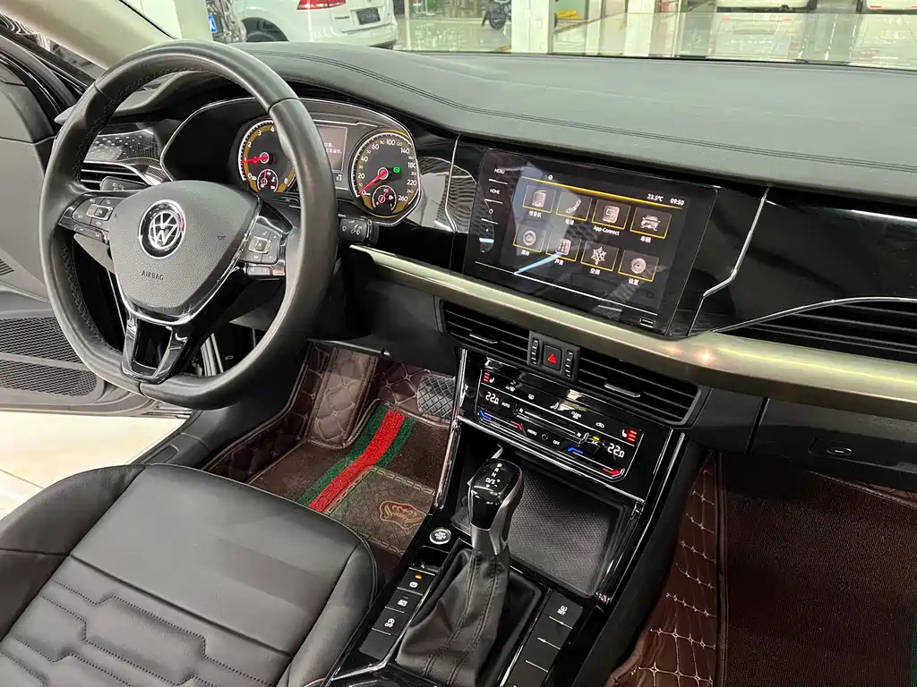 VOLKSWAGEN PASSAT 2021