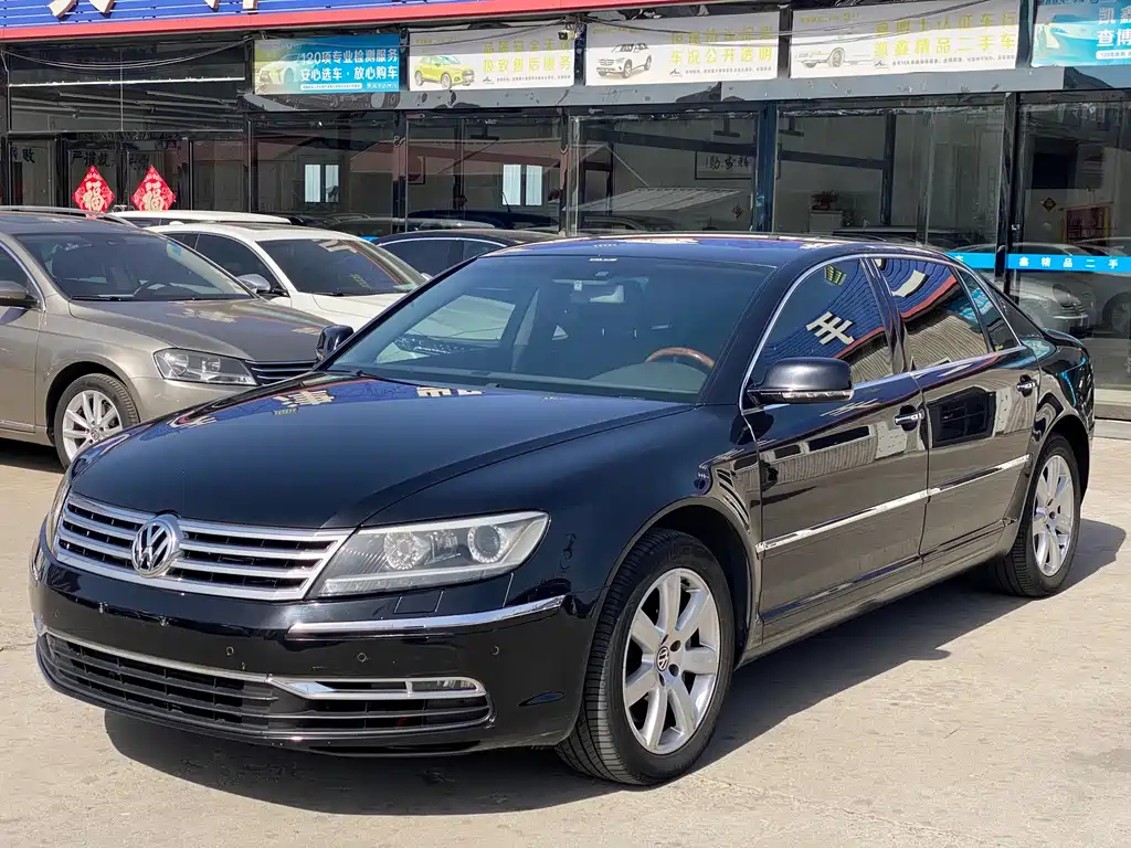 VOLKSWAGEN PHAETON