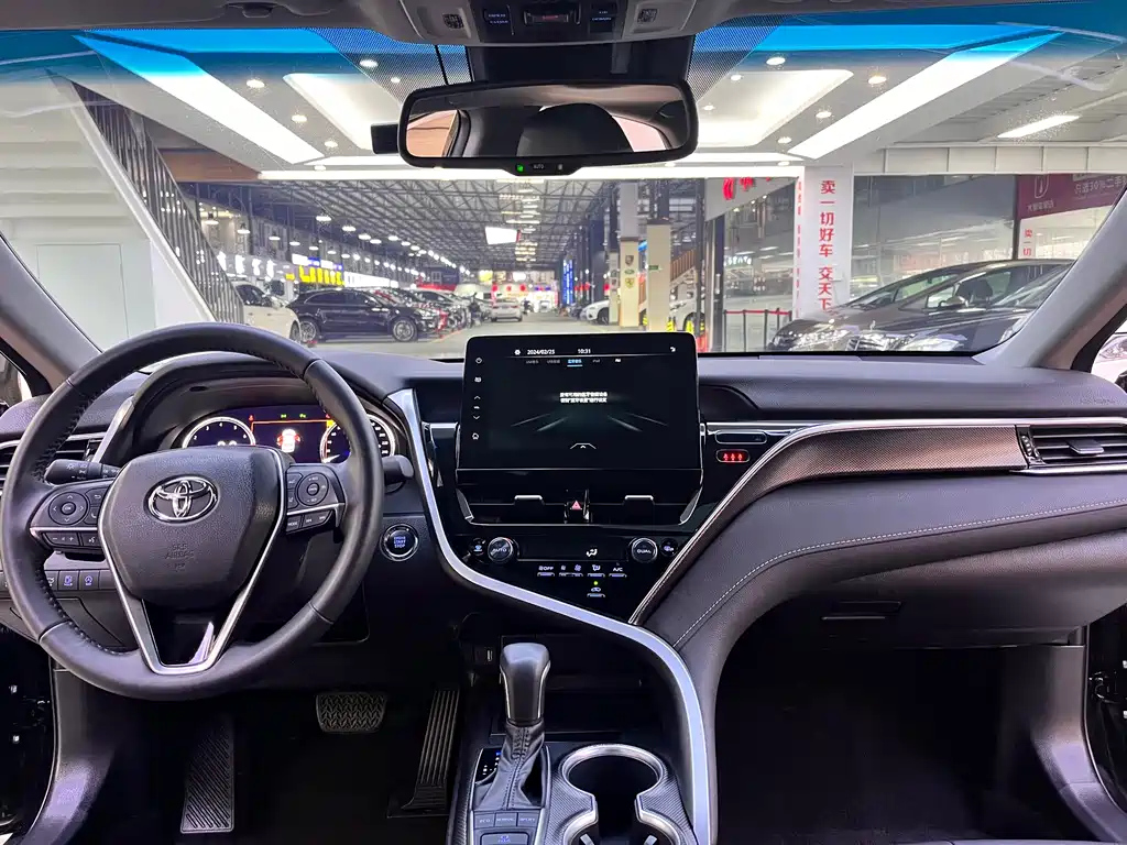 TOYOTA CAMRY 2022