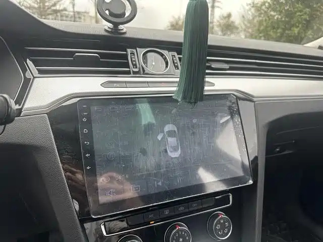 VOLKSWAGEN MAGOTAN 2017