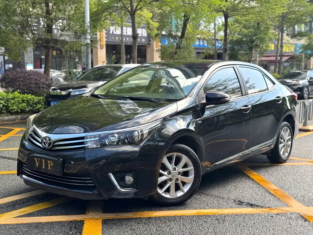TOYOTA COROLLA 2014