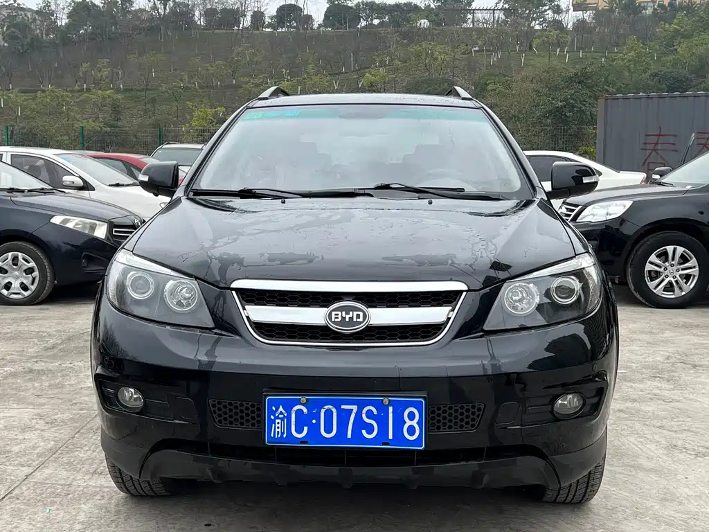 BYD S6 2015