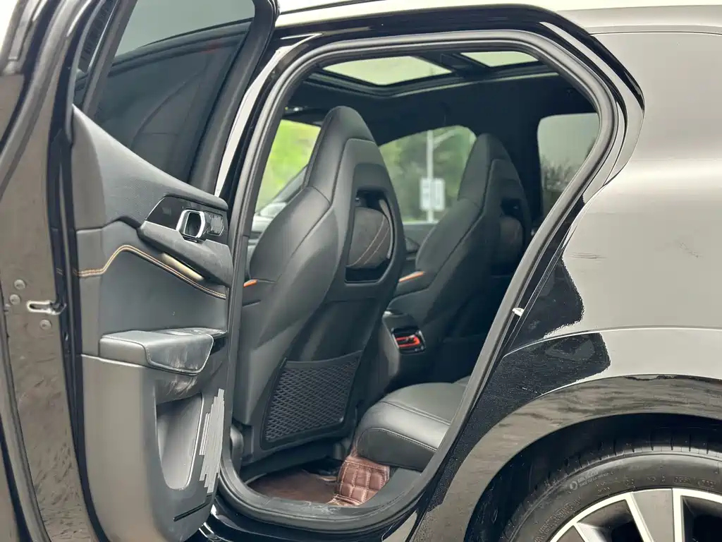 LYNK&CO 02 HATCHBACK 2021