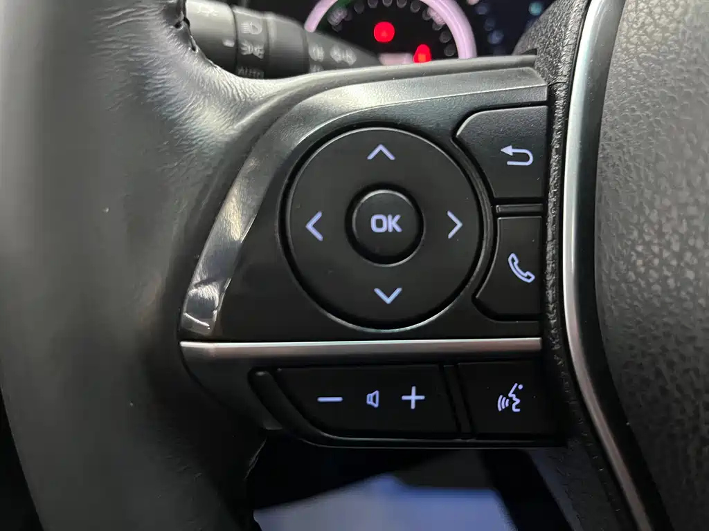 TOYOTA AVALON 2021