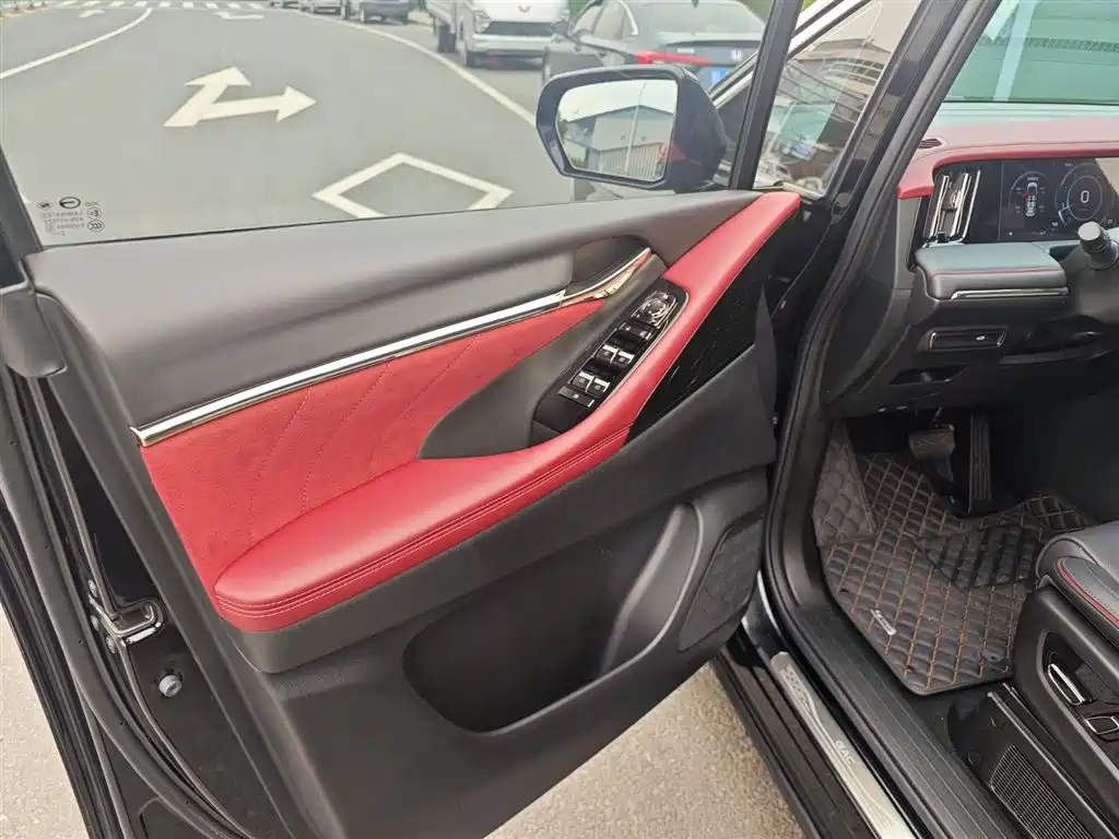 TRUMPCHI M8 2022