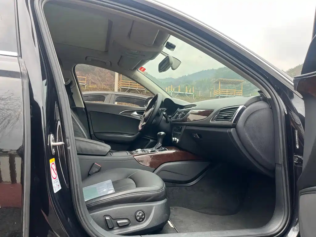 AUDI A6L 2014