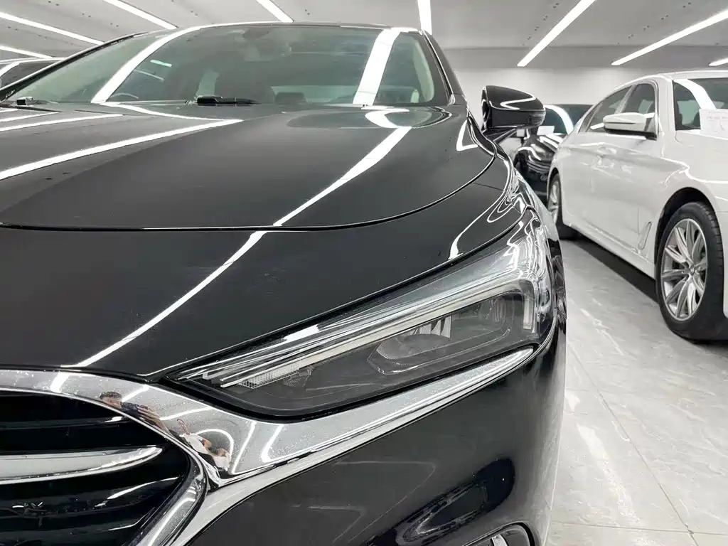 BUICK LACROSSE 2022