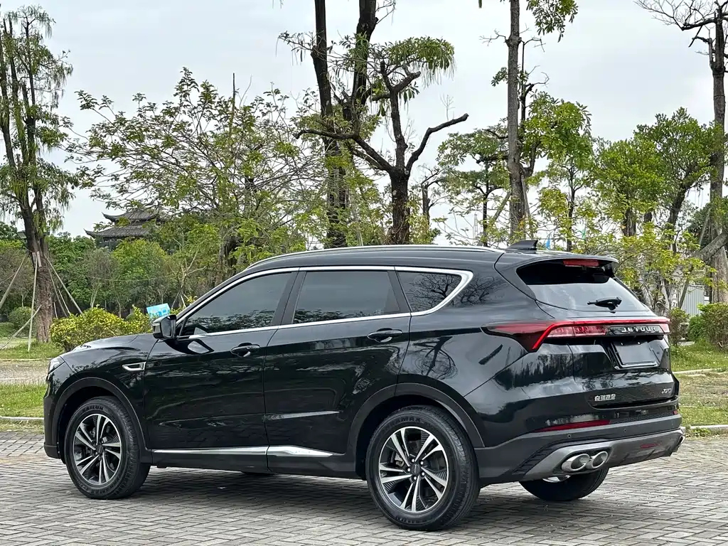 JETOUR X70 PLUS 2020