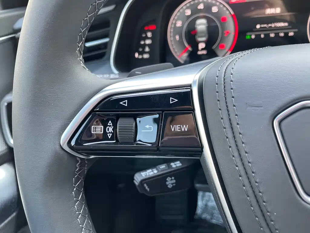 AUDI A6L 2024